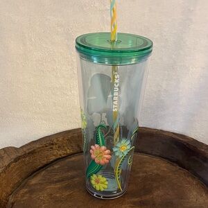 Starbucks Summer Green Floral Tumbler with Striped Straw 24 oz Cold Beverage New